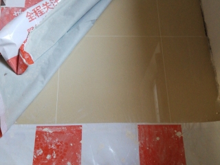 实木复合地板铺设