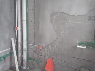 水、电管开槽施工
