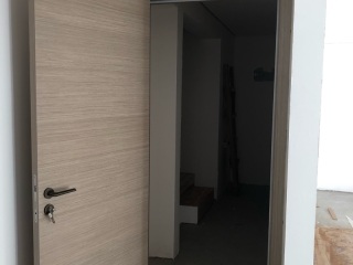 成品门及墙纸铺贴