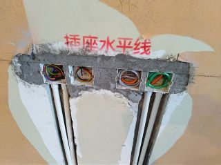 强、弱电路穿线施作