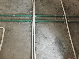 水、电管开槽施作