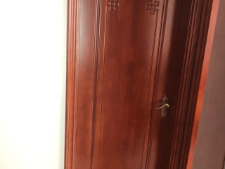 成品门及墙纸铺贴