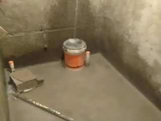 水、电管开槽施工