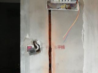 水电线管开槽施工