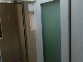 成品门及墙纸铺贴