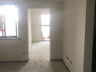 墙、顶面腻子批嵌