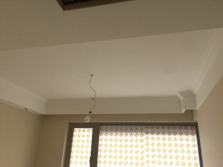 墙、顶面乳胶漆及墙纸铺贴