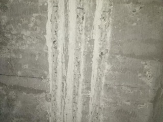水、电管开槽施作