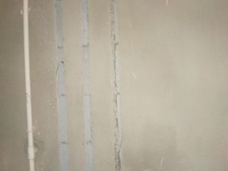 水、电管开槽施作