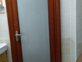 成品门及墙纸铺贴