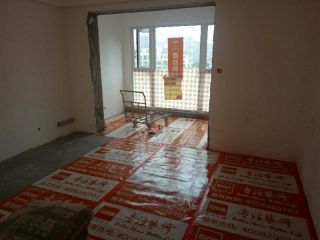地砖铺贴及地面找平施作