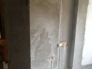 水、电管开槽施工