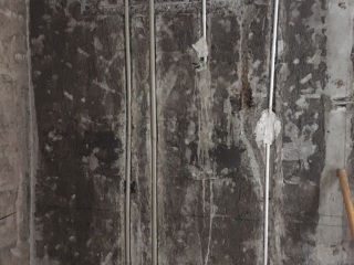 水、电管开槽施作