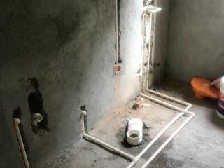 强、弱电路穿线施作