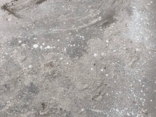 地砖铺贴及地面找平施作