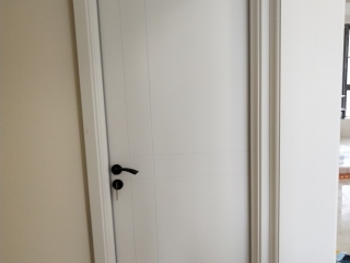 成品门及墙纸铺贴
