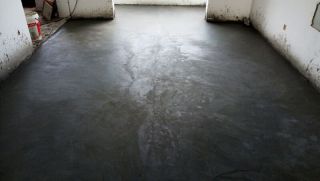地砖铺贴及地面找平施作