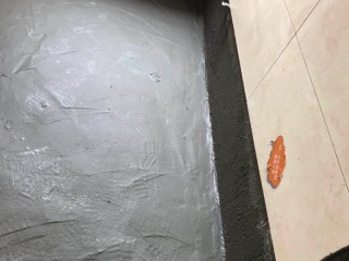 厨房、卫生间墙砖施作