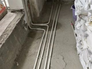 强、弱电路穿线施作