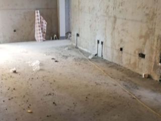 水、电管开槽施作