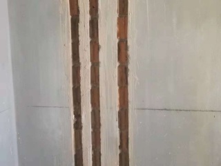 水、电管开槽施作