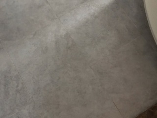 地砖铺贴及地面找平施作