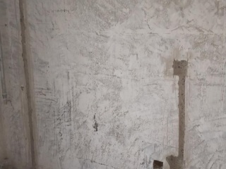 水、电管开槽施工