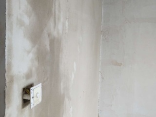 墙、顶面腻子批嵌