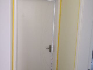 成品门及墙纸铺贴