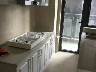 橱柜台面及台盆柜安装