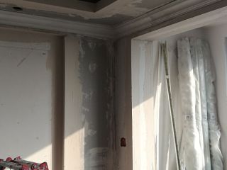 墙、顶面腻子批嵌