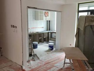 墙、顶面腻子批嵌