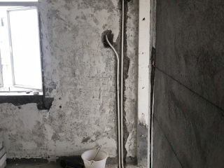 水、电管开槽施作