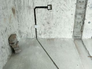 水、电管开槽施作