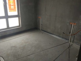 强、弱电路穿线施作