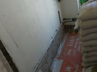 水、电管开槽施作