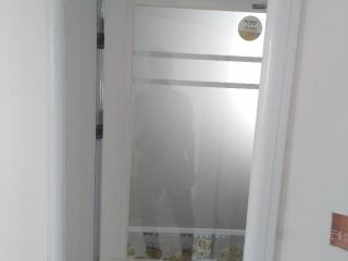 成品门及墙纸铺贴