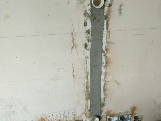 水、电管开槽施工