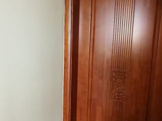 成品门及墙纸铺贴