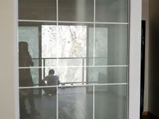 成品门及墙纸铺贴