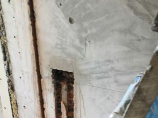 水、电管开槽施作