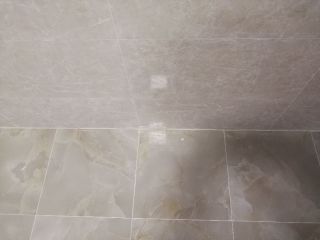 地砖铺贴及地面找平施作