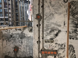 水、电管开槽施作