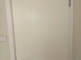 成品门及墙纸铺贴