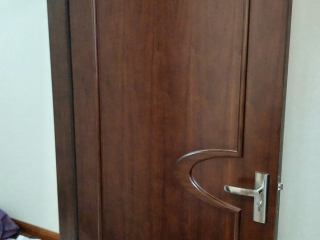 成品门及墙纸铺贴