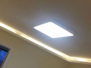 墙、顶面乳胶漆及墙纸铺贴