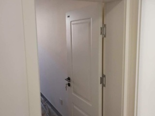 成品门及墙纸铺贴
