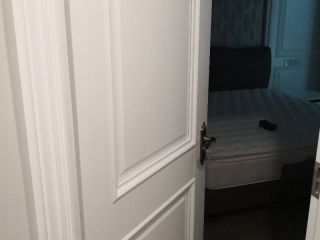 成品门及墙纸铺贴