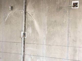 水、电管开槽施工