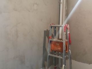 墙、顶面腻子批嵌